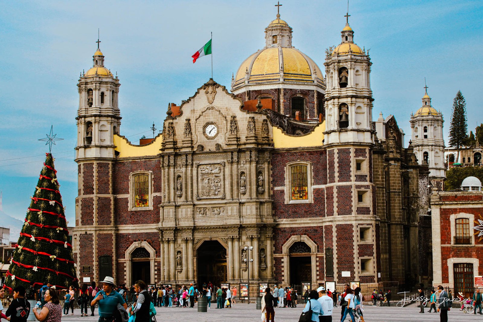 Basílica de Santa María de Guadalupe